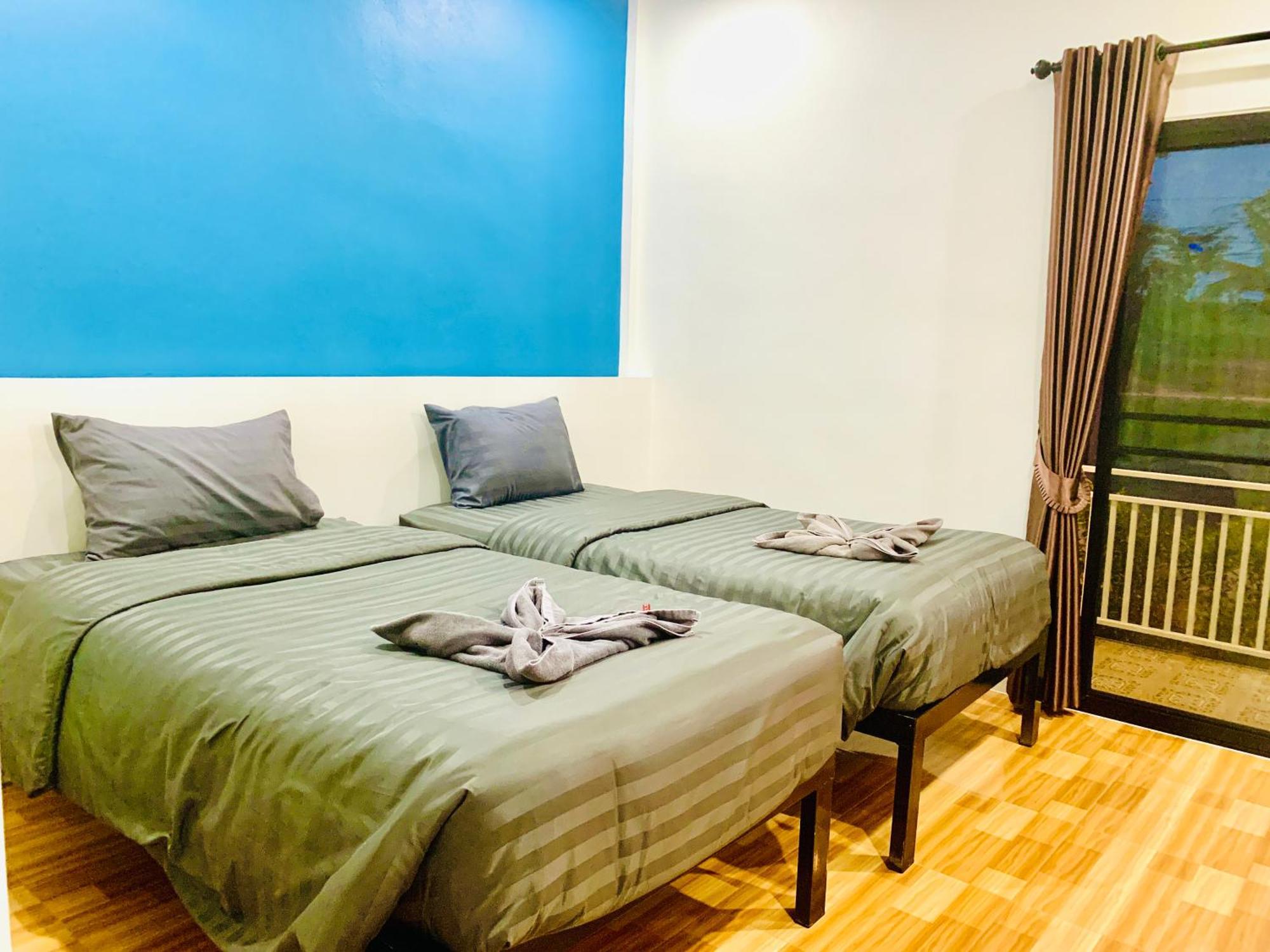 Suanvadee Resort สวนวดี รีสอร์ท Don Sak エクステリア 写真